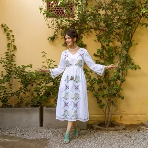 Vestido midi de algodón bordado blanco para mujer, cuello en V, manga larga, estampado floral, corte holgado, estilo étnico bohemio, ropa informal de verano - Product Image 3