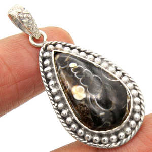 Joyas de piedra natural-Colgante de plata de ley 92,5-Colgante de forma ovalada de cabujón-Colgante de compromiso. - Product Image 2