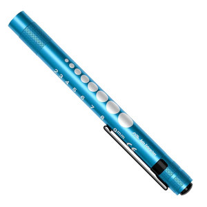 Stylo-lampe médical LED bleu manuel pour infirmières, avec interrupteur à un bouton, lumière blanche et chaude, jauge pupillaire et règle de 5 cm - Product Image 3
