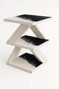 Mueble de Almacenamiento de 3 Niveles de Resina y Madera con Chapa Sólida, Diseño Rústico, Banco para Entrada, Pasillo, Sala de Estar, Sofá, de la India - Product Image 4