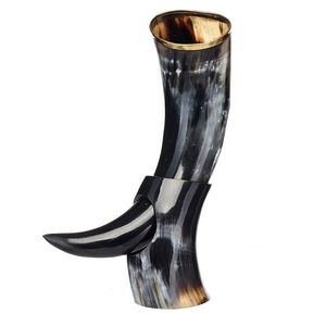 Cuerno para Beber Hecho a Mano con Acabado Natural Auténtico para Bodas Vikingas y Eventos de Celebración Medievales - Product Image 2