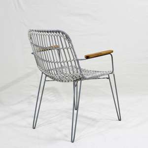 Comhome เก้าอี้หวายพลาสติกทนทานเฟอร์นิเจอร์ห้องนั่งเล่นที่ทันสมัยพร้อมหมอนอิงลึก - Product Image 4