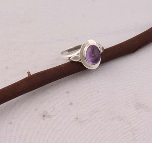Bague de soirée classique en argent sterling 925 avec améthyste naturelle sertie clos, véritable pierre cabochon violette pour femme - Product Image 2