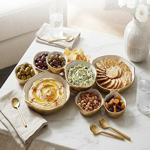 Ensemble de 9 bols de service ronds en émail, décoratifs et élégants, pour olives, chips et sauces. - Product Image 4