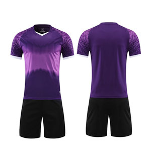 Conjunto de Uniforme de Fútbol Unisex con Degradado, Manga Corta, Cuello en V, Secado Rápido, Reversible, Sin Costuras, para Todas las Temporadas, Kit Deportivo para Adultos - Product Image 1