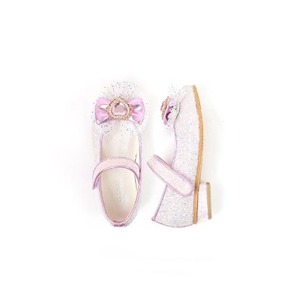 Chaussures habillées en cristal de style coréen OZKIZ pour filles de 2 à 7 ans – Vente en gros de mode enfantine pour le printemps/automne – Collection Bébé - Product Image 1