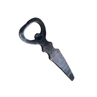 Ouvre-bouteille en fer forgé à la main, ouvre-bière vintage rustique en métal, design tête de mort, outils de bar de type soudeur antique, vente en gros