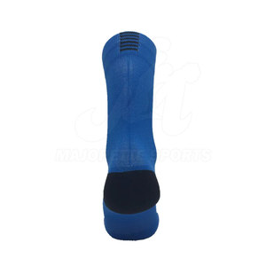Chaussettes personnalisées à faible MOQ, en tissu extensible léger, confortables et à séchage rapide, idéales pour l'entraînement sportif, la marche et l'usage quotidien. - Product Image 6