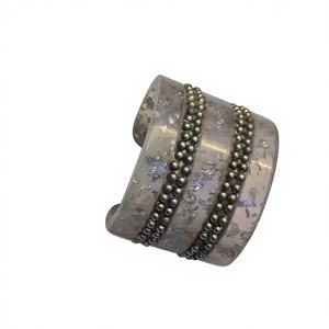 Pulsera de Resina Impermeable Ecológica Ligera Ajustable de Color Personalizado al por Mayor para Mujer con Diseño de Caparazón de Tortuga - Product Image 1