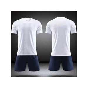 Camiseta de Fútbol para Hombre, Alta Calidad, Transpirable, Secado Rápido, Antibacteriana, 100% Poliéster, Manga Corta, Cuello en V, Frente Liso, Personalizable - Product Image 1