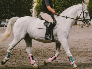 Bottes d'équitation antichoc en similicuir premium, doublées de fourrure douce et rembourrées, avec sangles Velcro à paillettes, équipement d'équitation - Product Image 5