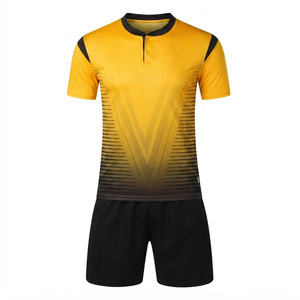 Ensemble de maillots de football pour hommes, jaune et noir dégradé, col mandarin, manches courtes, polyester respirant, coupe athlétique - Product Image 2