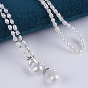 <b>Fashionable</b> Baroque <b>Necklace</b> Rice-Shaped Freshwater Pearl Best Friend Mother <b>Chain</b> for Fall Winter Stylish Temperament Sweater - Product Image 3