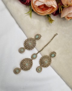 Ensemble de bijoux 3 pièces pour femmes, pierres précieuses ovales et en forme de poire, collection de bijoux de créateur, style ethnique, pour occasions spéciales. - Product Image 6