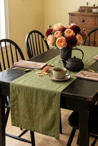 Chemin de table et nappe en lin écologique vert olive pour la maison, les mariages, les restaurants et les hôtels - Product Image 3