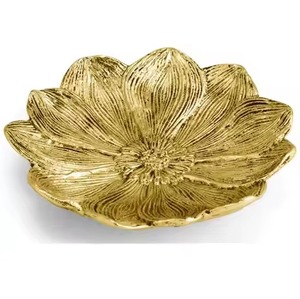 Highest Quality Aluminum Leaf Dish Handmade Customized Shape And Size Leaf Dish At Affordable Pricing - Product Image 6