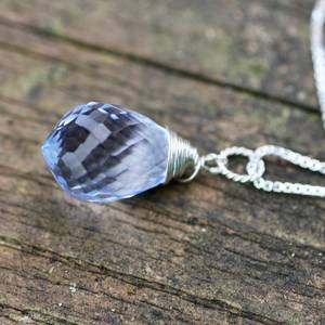 Pendentif vintage en tanzanite plaqué or, fil enroulé, argent sterling, pierre de naissance de décembre, bijou fait main, cadeau pour elle - Product Image 5