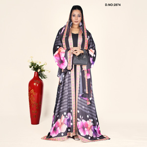 Élégante Abaya en Chiffon Légère à Col Ouvert, Vêtement Islamique pour Fêtes, Usage Quotidien, Bureau et Prières – En Vente - Product Image 4