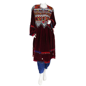 Vestido Afgano para Mujer, Diseño de Bordado y Patchwork de Alta Calidad, Estilo Tribal Kuchi Antiguo, para Adultos - Product Image 4