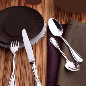 Juego de cubiertos de plata de acero inoxidable de alta calidad Mango negro Royal Vintage Cubiertos de lujo modernos Restaurante Boda Hogar Hotel - Product Image 6