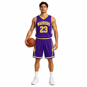 Ensemble d'uniformes de basketball personnalisés en gros – Maillot et short sublimés, légers et respirants pour équipes professionnelles - Product Image 1