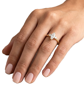 Bague de fiançailles minimaliste en or massif 14K 18K certifiée IGI avec diamants de laboratoire taille marquise et ronds, trois pierres - Product Image 5