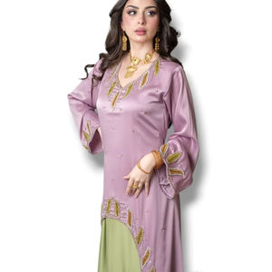 Ensemble 2 pièces de luxe AWAIS HOUSE pour femmes musulmanes, kaftan simple et sobre en velours perlé, coupe trapèze longue jusqu'au sol, vente en gros - Product Image 1