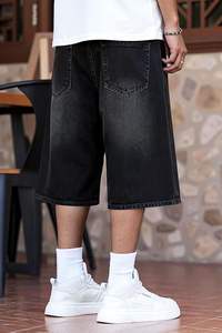 กางเกงยีนส์ขาสั้นทรงหลวมสำหรับผู้ชาย ขาดๆ เซอร์ๆ ยาวเลยเข่า ความยาวขาใน 14 นิ้ว - Product Image 3