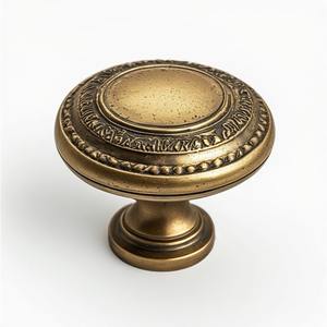 Pomo de Puerta Metálico de Diseño Europeo de Grado Profesional con Acabado Anticorrosión para Hoteles, Centros Comerciales y Diseñadores de Interiores - Product Image 4