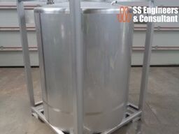 Réservoir IBC de 1000 litres en acier inoxydable SS316L avec moteur à engrenages et PLC |   Conteneur de stockage industriel robuste - Product Image 6