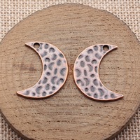 Colgante de Luna Creciente Martillada 25x19mm de Aleación de Zinc Bronce Antiguo con Aro Individual para Tejido de Atrapasueños Boho