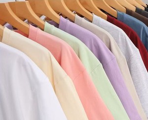 เสื้อยืดแขนสั้นทรงหลวมไซส์ใหญ่ ผ้าฝ้ายหนา 200 กรัม ผลิตในบังคลาเทศ ราคาโรงงาน รับปักโลโก้ตามแบบ OEM - Product Image 1
