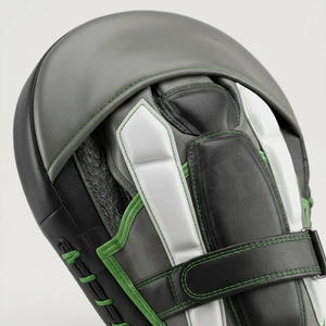 Guantes de Boxeo de Cuero 100% de Alta Calidad con Almohadillas de Espuma Progresiva de Alta Densidad, Palma Ergonómica Reforzada y Absorción de Humedad - Product Image 4