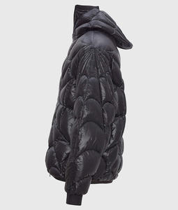 Dernière conception : Veste à capuche matelassée style araignée, entièrement zippée, en polyester respirant, imperméable - Product Image 2