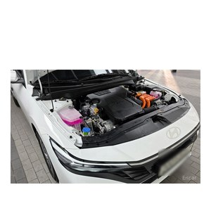 Hyundai Avante Modern 2025 con 2.390 km, Volante a la Izquierda, Asientos de Cuero, Cámara Trasera - Product Image 5