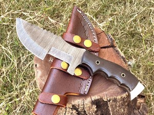 Cuchillo de caza/tracker de 10 pulgadas de largo total, hecho a mano, con punta serrada industrial, de acero de Damasco y mango de Micarta, para camping, ODM/OEM - Product Image 6