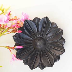 Bol en marbre Urli antique de style moderne avec une couleur noire luxueuse pour la décoration de la salle à manger pendant le Ramadan et Diwali - Product Image 4