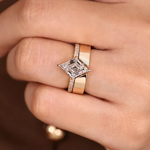 Anillo de compromiso de plata de ley 925 chapado en oro con moissanita talla Kite, regalo de aniversario para mujer, joyería fina para boda - Product Image 3