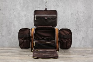 Wholesale Price Portable Vintage Leather Cosmetic Bag with Multiple Pockets Reinforced Stitching for Women's Travel Use - Product Image 2
