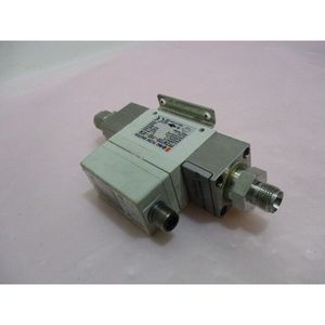 SMC PF2W720-F03-67N, สวิตช์ควบคุมการไหลแบบดิจิตอล 416380 - ผู้จัดจำหน่ายอุปกรณ์และชิ้นส่วนเซมิคอนดักเตอร์ระดับโลกที่เชื่อถือได้ - Product Image 3