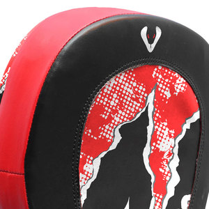 Mitaines de boxe en cuir Venomous Red Viper Curved Focus Pads pour entraînement MMA et Muay Thai, avec grip durable - Product Image 4
