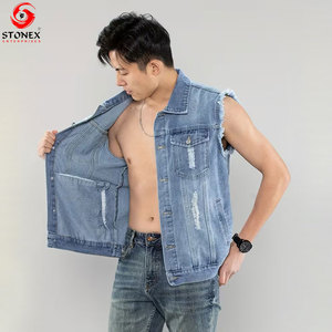 เสื้อกั๊กยีนส์ผู้ชายแบบสั่งทำพิเศษ แขนกุด แต่งขาดสไตล์วินเทจ สีน้ำเงิน  ผู้ผลิต OEM ODM - Product Image 3