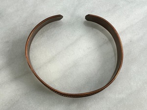 Brazalete de Cobre Moderno, Grabable, con Acabado en Dos Tonos, Tamaño Ajustable, Joyería de Moda Unisex - Product Image 6