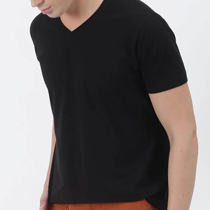 เสื้อยืดคอกวี ผ้าฝ้าย 100% 180 แกรม ดีไซน์โลโก้ แขนสั้น สำหรับผู้ชาย รุ่นคลาสสิค ปี 2023 - Product Image 5