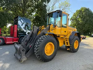 Chargeuse sur pneus Volvo L60E Diesel de qualité supérieure avec composants HYDAC, commande PLC, haute efficacité, capacité de la benne de 4,58 pi³ - Product Image 6