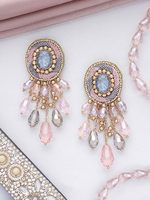 Boucles d'oreilles Jhumka indiennes ethniques faites à la main en métal avec perles colorées et strass, emballage en sac plastique pour mariage