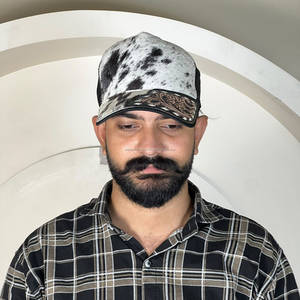 Gorra Trucker de Cuero Vacuno Genuino Personalizada, Gorra con Diseño Floral Hecho a Mano, Unisex, Ajustable, con Cierre a Presión, Visera de Malla, Gorra para Exteriores - Product Image 4