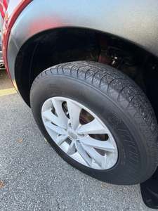 Hyundai Santa Fe SE FWD 2017 - Product Image 5