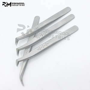 Pince à épiler RMI de haute qualité en acier inoxydable, pointe en fibre à 90 degrés et poignée design étoile, finition mate. - Product Image 6