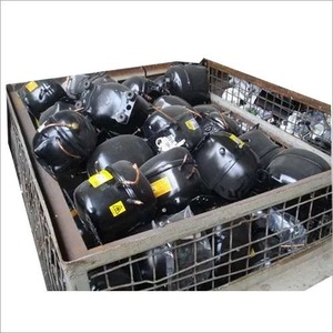 Compresseurs de climatisation et de réfrigérateur usagés en vrac, 60x30x55cm, pour conteneur - Product Image 1